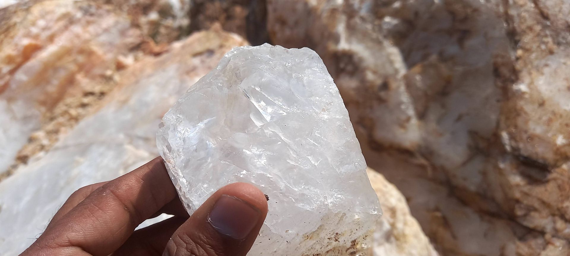 Glossy Quartz 4